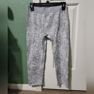 Fabletics Seamless Printed Capri